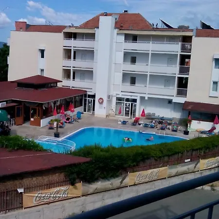 Elena Lejlighedshotel