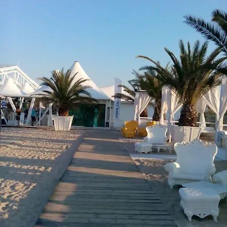 Elena Sunny Beach